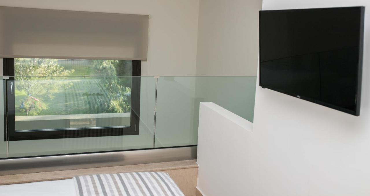 Aparthotel Gmare Gerakini Esterno foto